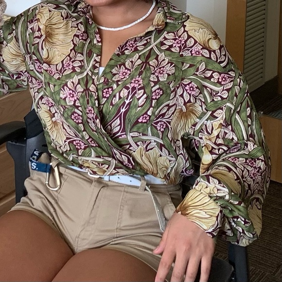 floral chiffon morris & co x h&m collab button up - Picture 4 of 4